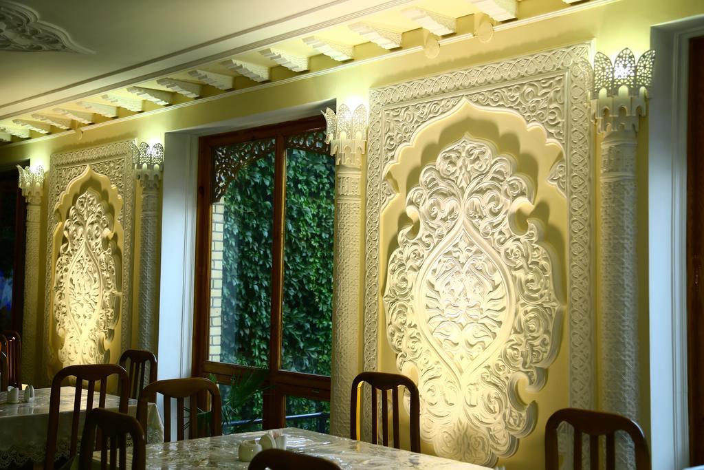 Hotel Caravan Serail Samarkand Esterno foto