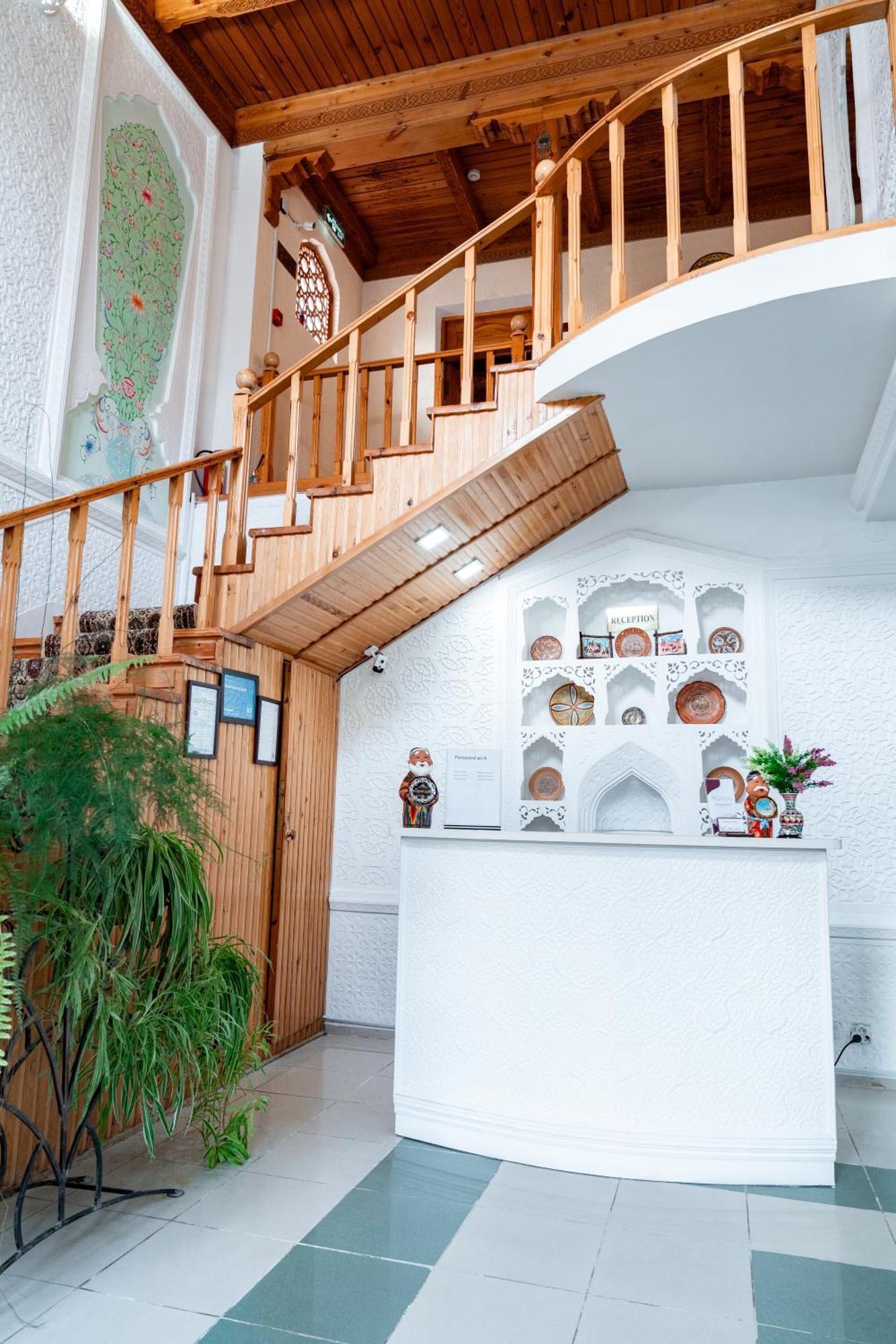 Hotel Caravan Serail Samarkand Esterno foto