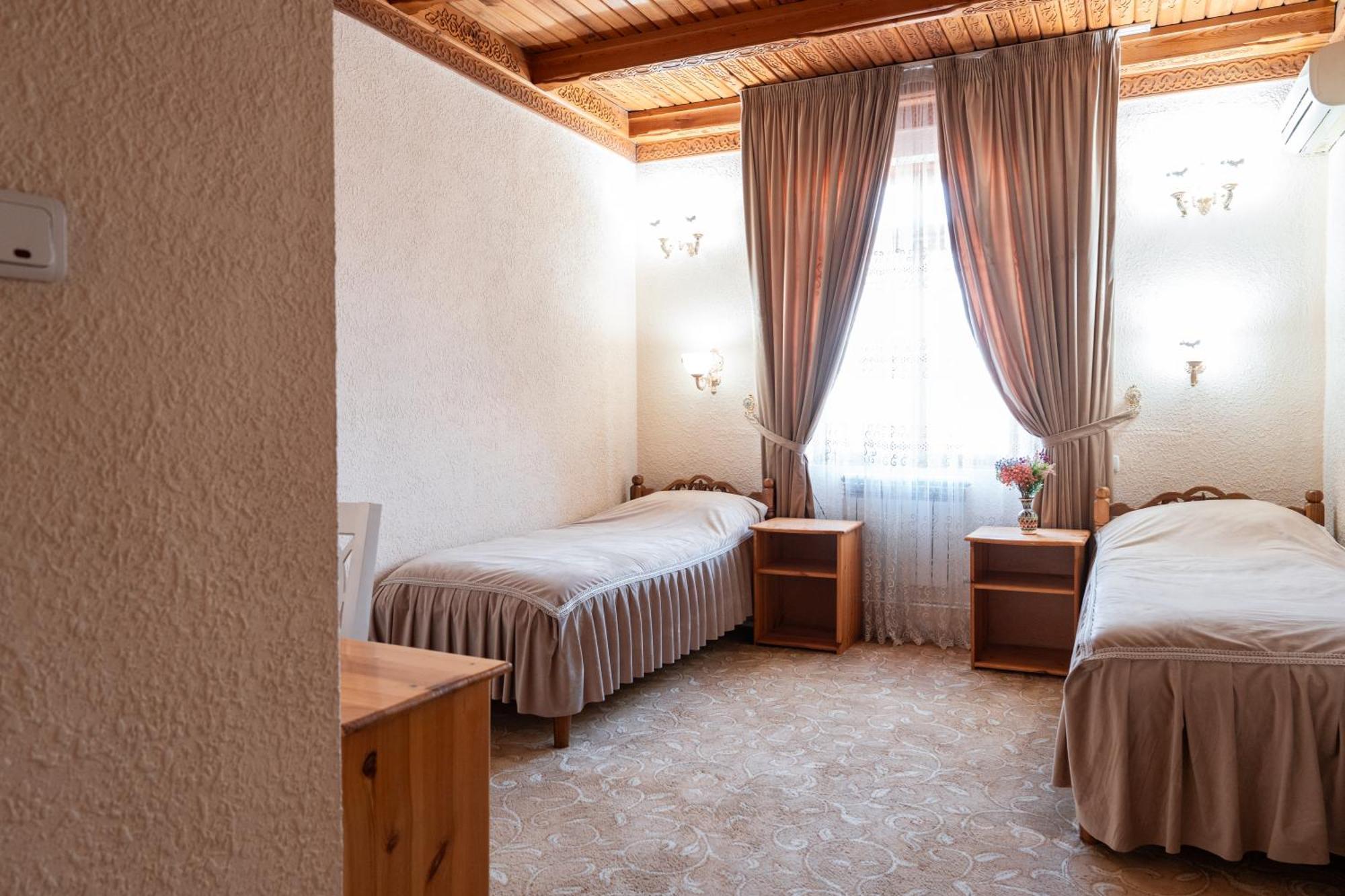 Hotel Caravan Serail Samarkand Esterno foto